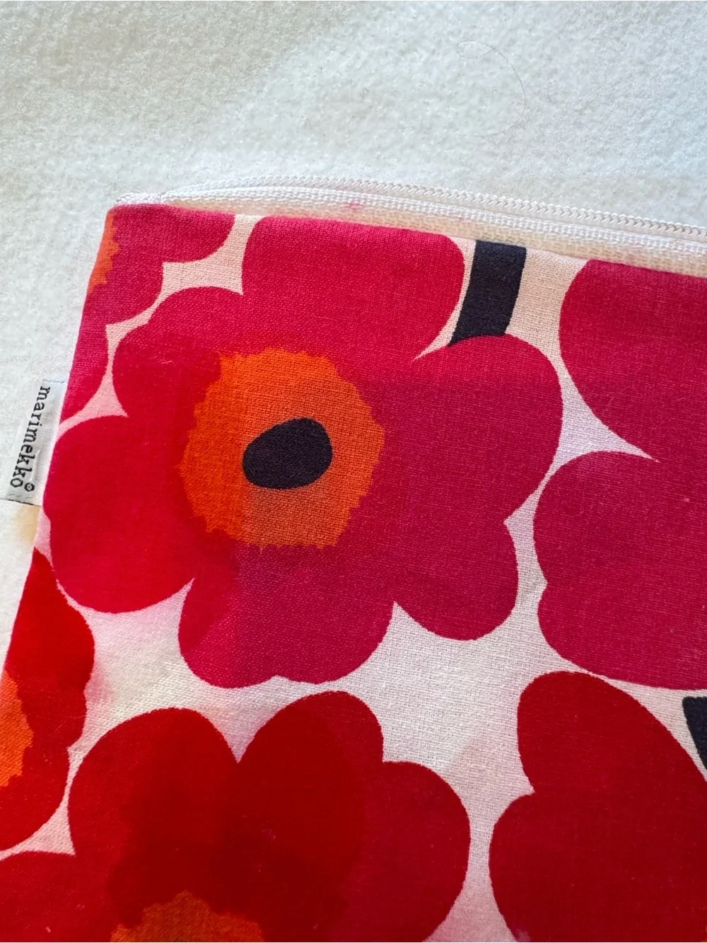 Marimekko Unikko Zip Pouch Cosmetic Bag 8”x6”